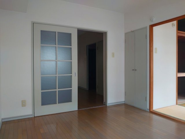 スリーエヌ豊中の内装
