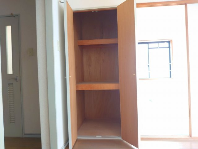 スリーエヌ豊中の収納