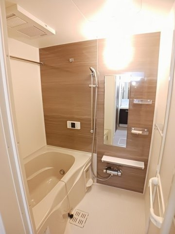 クラール南城　Ｂの浴室|コンパクトで使いやすいお風呂です