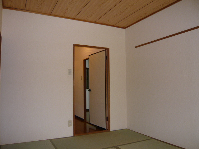 セランジュ豊中本町の居間・リビング