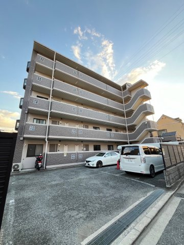 ガゼル藤沢の外観