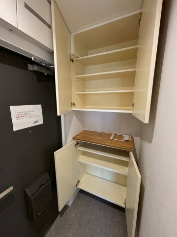 アーバネックス北堀江の収納