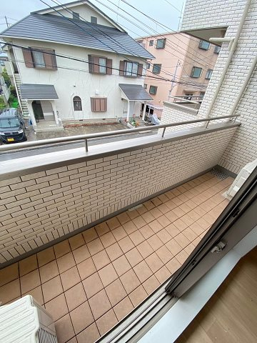 グリーン・ヒル甲東のバルコニー
