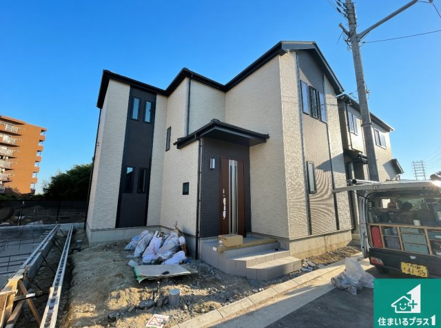 尼崎市田能　新築一戸建ての外観|現在の進捗状況です！順調に作業進行中、完成が待ち遠しいです！詳細の間取り等、お気軽にお問い合わせください！