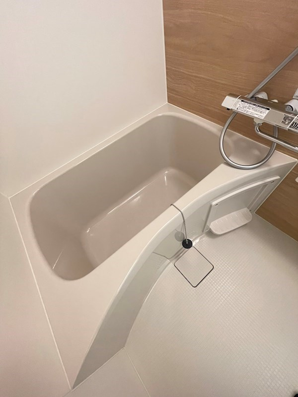 クレストタップ神戸湊町ブランの浴室