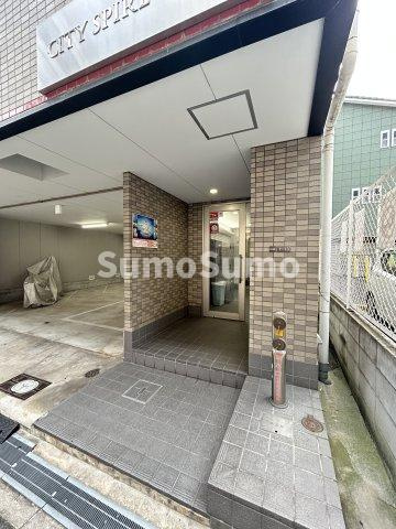 CITY SPIRE上本町のエントランス