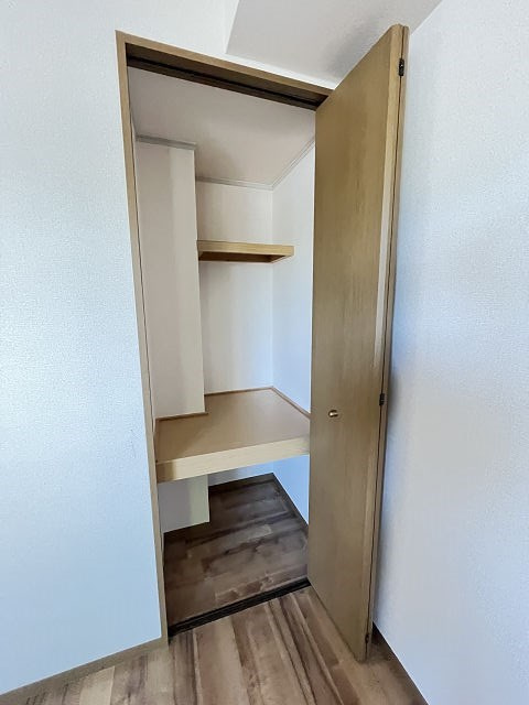 VILLA98の収納|ちょっとした収納スペースも充実しています