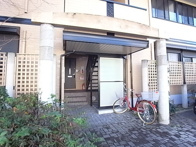 VILLA98のエントランス|エントランスです