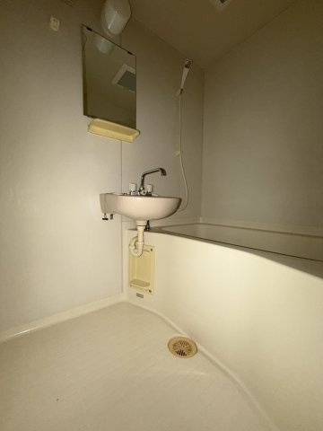 グリーンビラ西代の浴室
