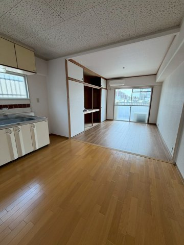 甲南メゾン本山の居間・リビング