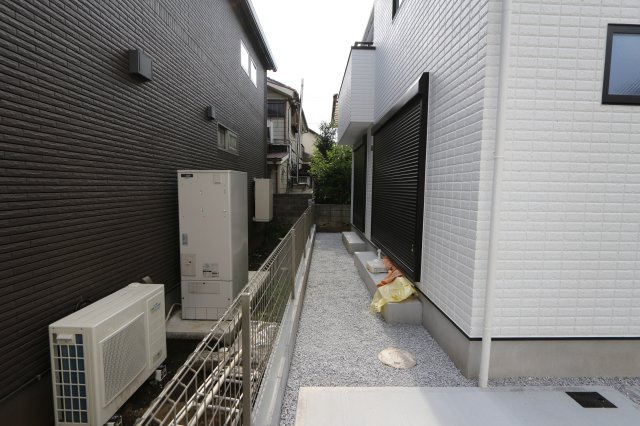東村山市富士見町２期の外観|家族のカーライフを支える2台分の駐車スペース（※制限有）