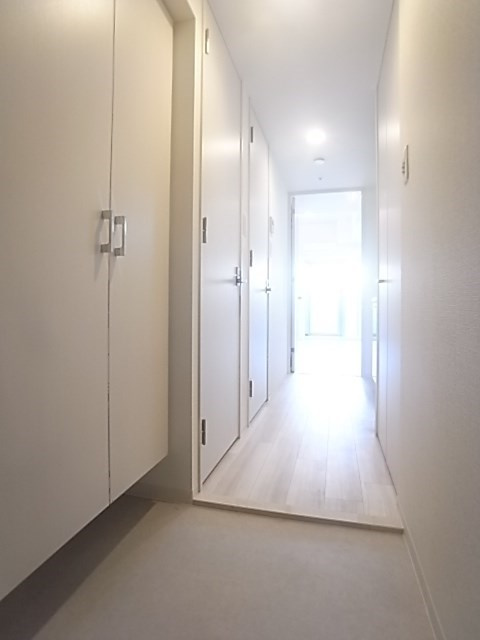 エスリード神戸ハーバーテラスの玄関