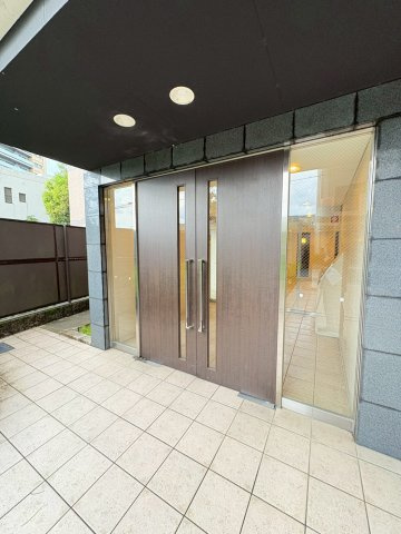 ＫＤＸ宝塚レジデンスのエントランス