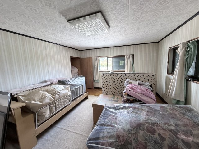 丹波市春日町野村の中古一戸建の洋室|2階