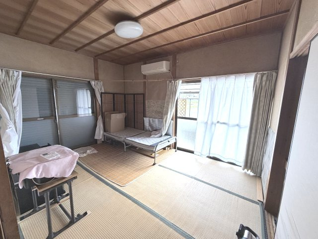 丹波市春日町野村の中古一戸建の和室