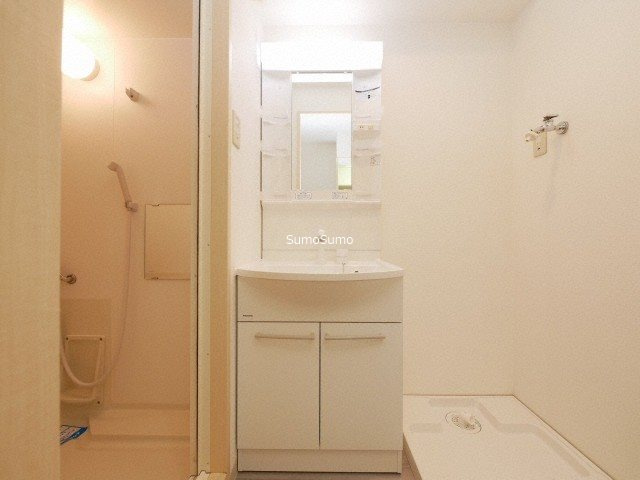 S-FORT桜川南の洗面所