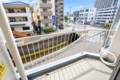 【バルコニー】 | 【上質リノベ】京急西広島マンション | 現地（2026年9月9日11：30頃）撮影