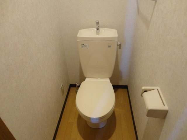 豊島ビルディングのトイレ