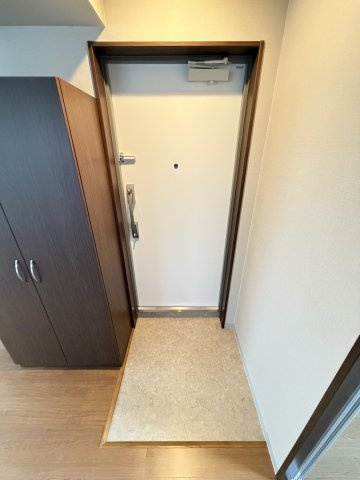 GraceMaisonTanimachi6の玄関