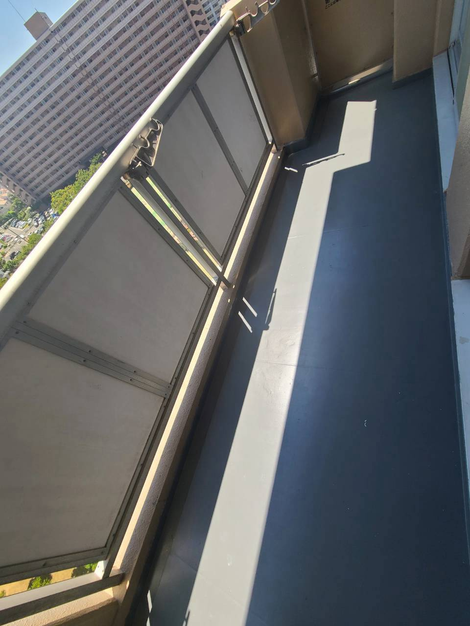 UR武庫川 11号棟のバルコニー
