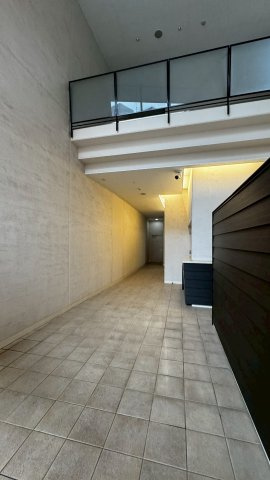 アーバンハイツ住乃江のロビー