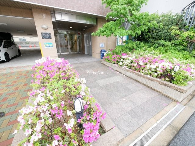 クレド桜川のエントランス