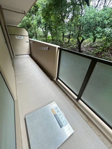 ヴィオレット宝塚のバルコニー
