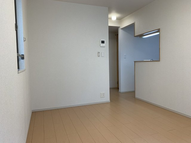 TM MAISONの居間・リビング