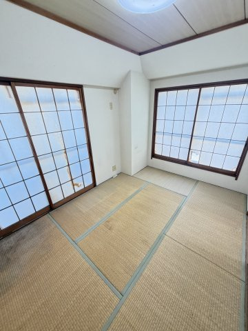 ヴィラコート三宮の和室