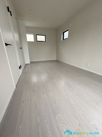 茅ヶ崎市高田１丁目　新築戸建　全１棟の寝室