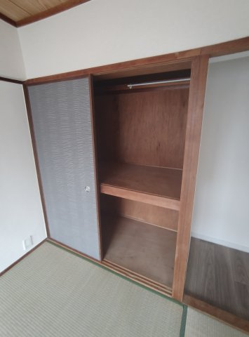 六甲スカイハイツの収納
