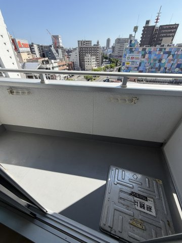 ラビン新開地のバルコニー