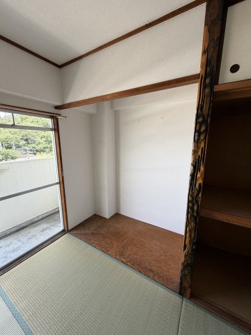 高取台グリーンハイツ B棟の和室