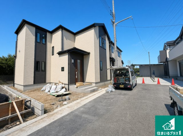 ■尼崎市田能　新築一戸建ての前面道路含む現地写真|周辺は落ち着いた街並みの住宅地！子育てがしやすい住環境です！まだ未完成ですが、現地でしかわからない事もございます。是非一度ご覧ください。
