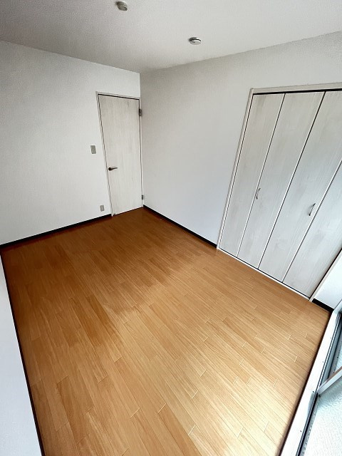鳴尾ハイツ（若草町）