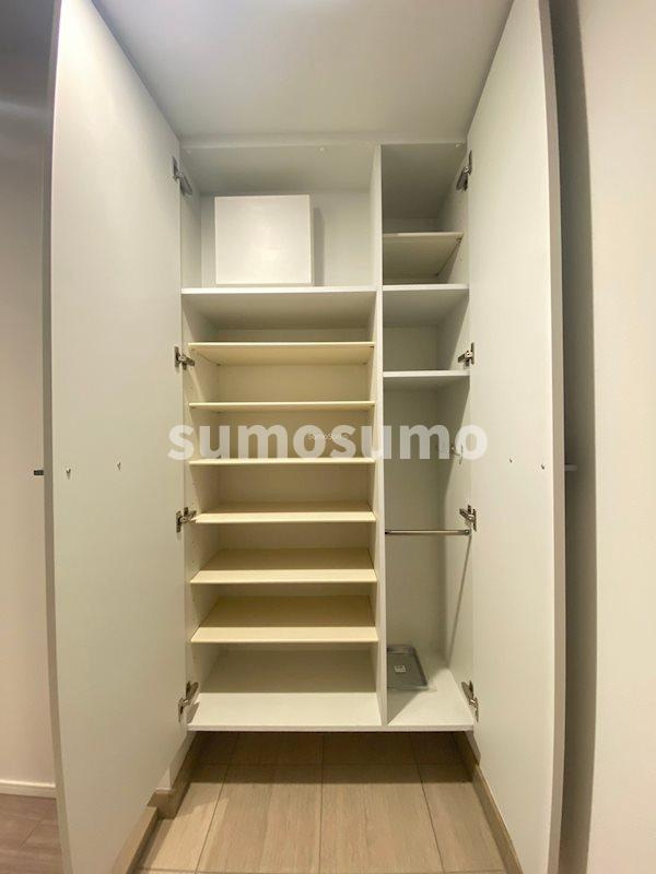 レジュールアッシュ谷町四丁目グランクラスの収納