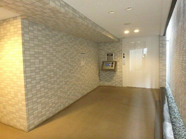 ドゥーエ学芸大学Ⅱのロビー
