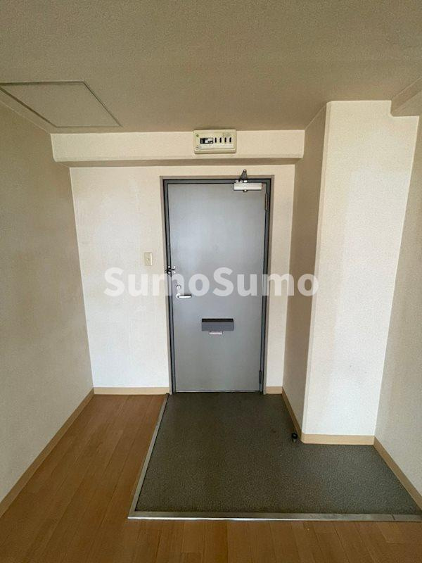 レバンガ西本町APの玄関