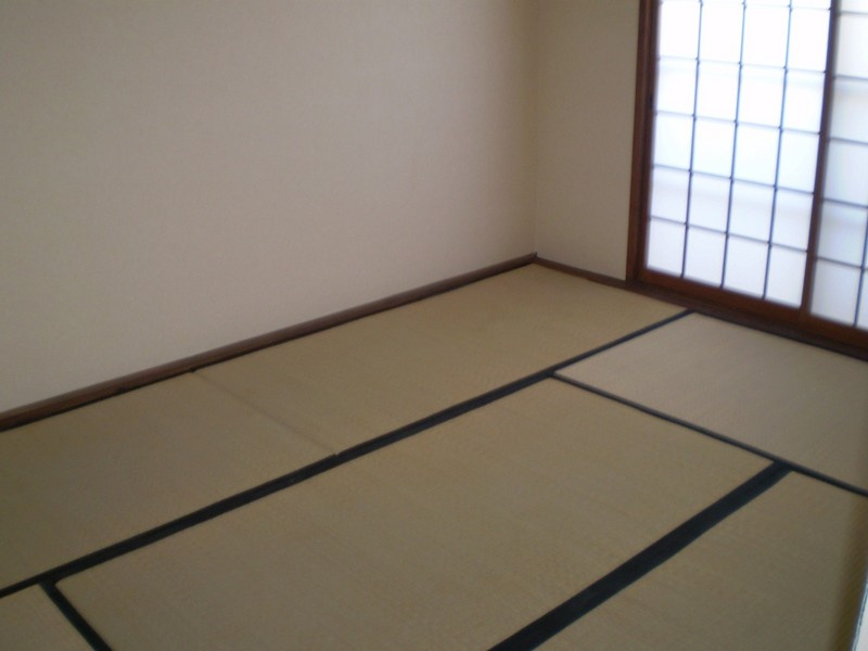 長興寺マンションのエントランス