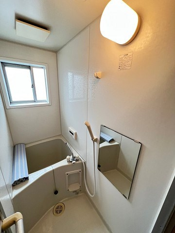 新光マンションの浴室