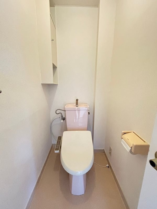 フリーダム武庫の里Ⅰのトイレ|コンパクトで使いやすいトイレです