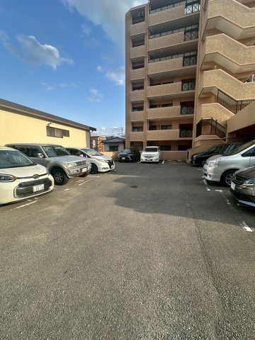 テングッド高取の駐車場