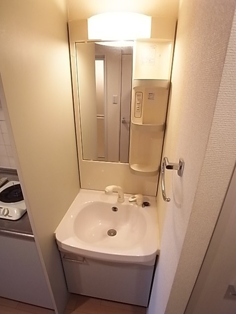 スワンズ神戸三宮イーストの洗面所