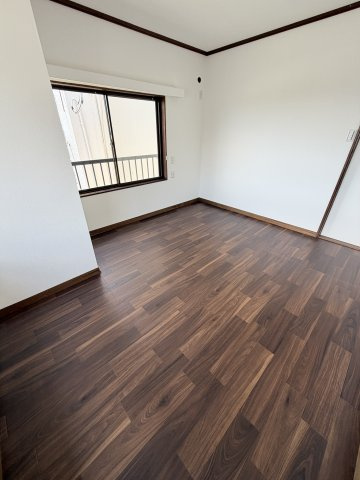 禅昌寺１丁目戸建の居間・リビング
