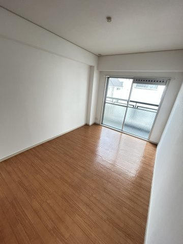桑畑高徳マンションの寝室