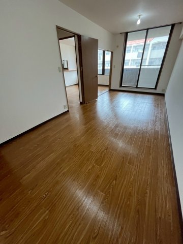 白鷹苦楽園マンションのその他