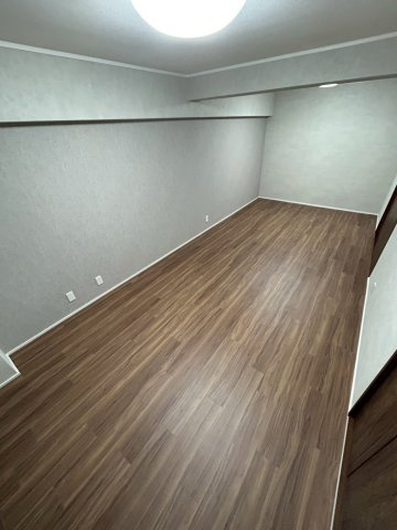 芦屋東山アーバンライフの洋室
