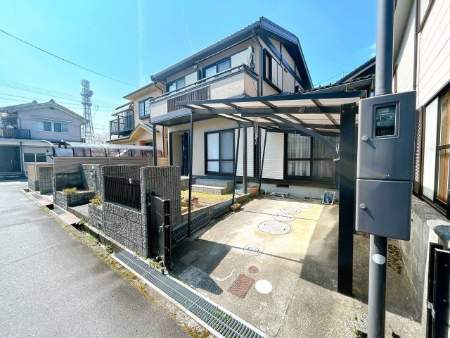 近江八幡市上田町　中古戸建の外観