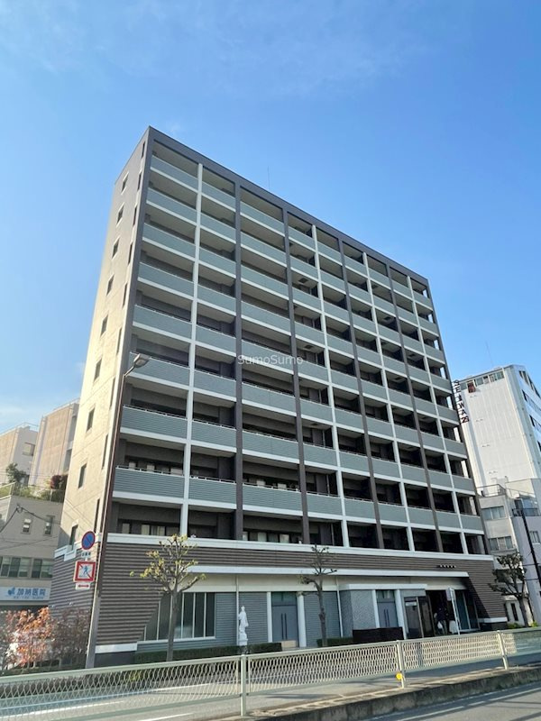 セイワパレス玉造駅前の外観