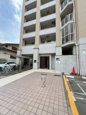 レジディア警固のエントランス